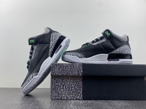 Air Jordan 3 Retro Green Glow CT8532-031