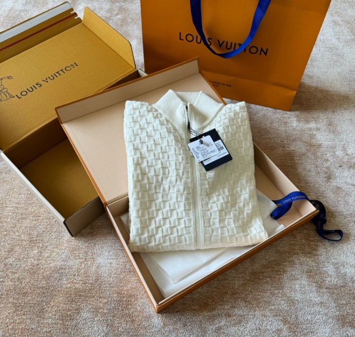 L*ouis V*uitton Sweater Top Quality D17 20240225-1
