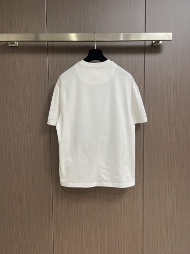 P*rada T-shirt Top Quality D17 20240227-15