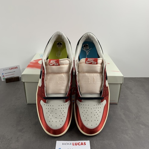 Air Jordan 1 Retro Low OG Trophy Room Away FN0432-100
