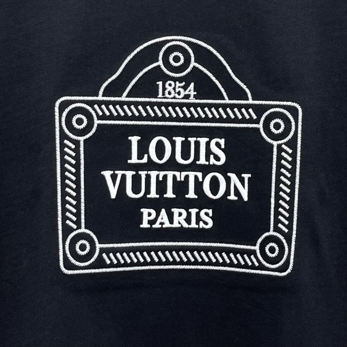 L*ouis V*uitton  T-shirt  Top Quality D17 20240320-28