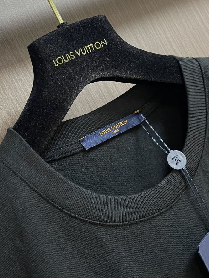 L*ouis V*uitton T-shirt  Top Quality D17 20240320-22