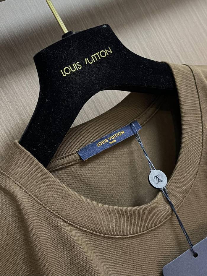 L*ouis V*uitton T-shirt  Top Quality D17 20240320-24