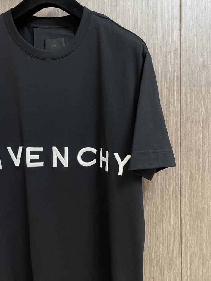 G*ivenchy T-shirt Top Quality D17 20240320-27