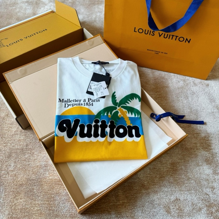 L*ouis V*uitton  T-shirt  Top Quality D17 20240322-11