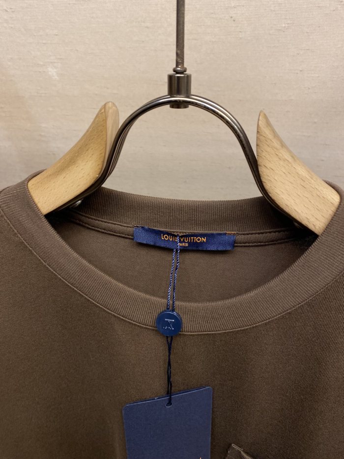 L*ouis V*uitton  T-shirt  Top Quality D17 20240323-32