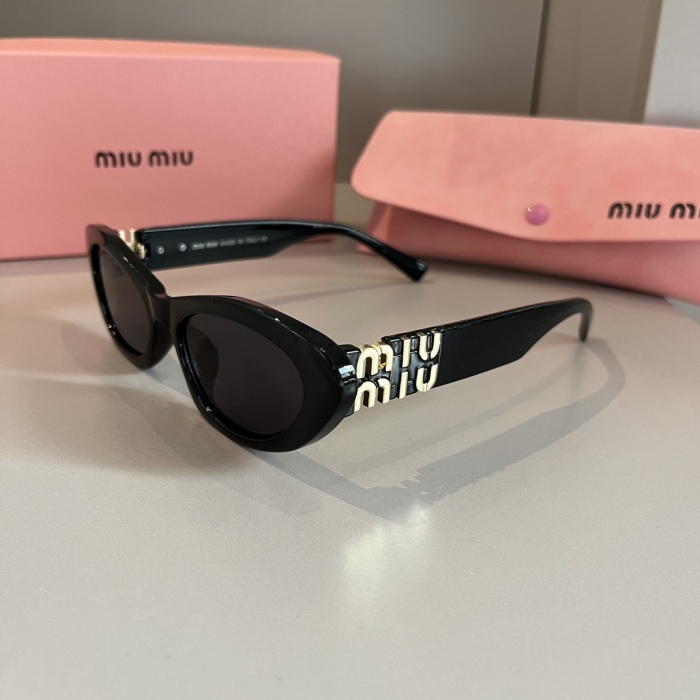 M*iu Miu Top XX 20240323-5