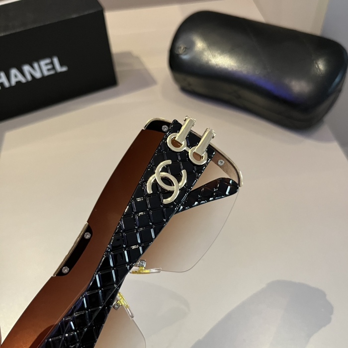 C*hanel Top XX 20240323-6