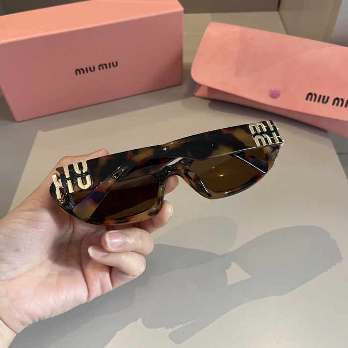 M*iu Miu Top XX 20240323-5