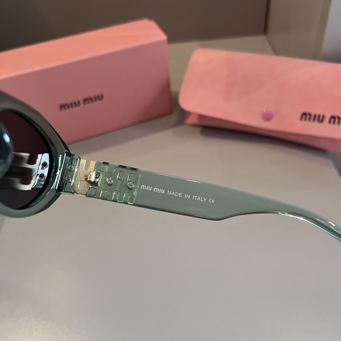 M*iu Miu Top XX 20240323-5
