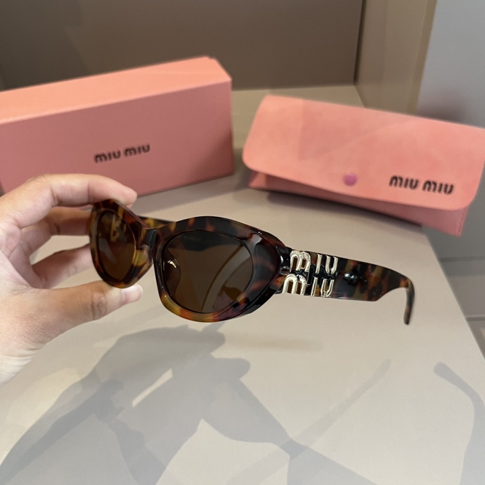 M*iu Miu Top XX 20240323-5