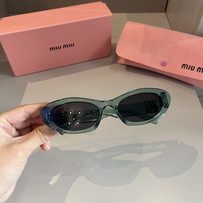 M*iu Miu Top XX 20240323-5