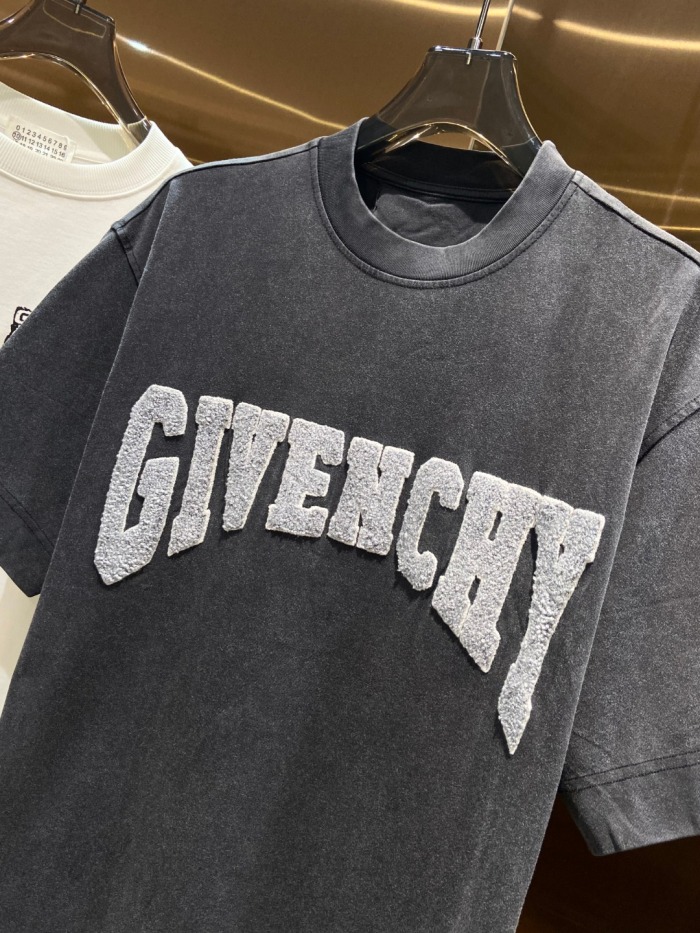 G*ivenchy T-shirt Top Quality D17 20240326-21