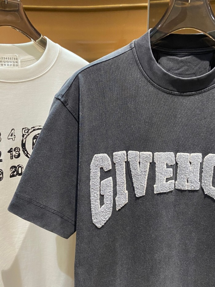 G*ivenchy T-shirt Top Quality D17 20240326-21