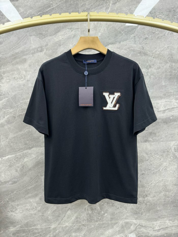 L*ouis V*uitton  T-shirt  Top Quality D17 20240327-30