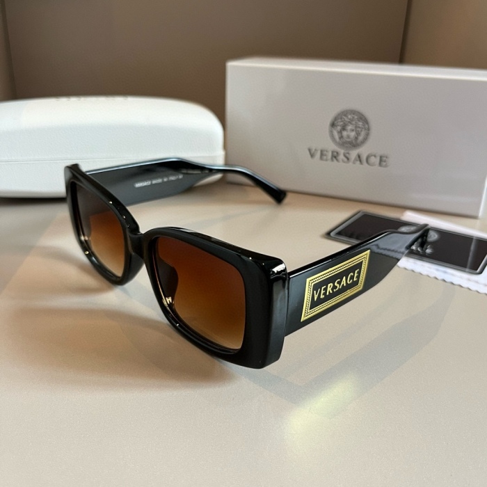 V*ersace Glasses Top XX 20240326-6