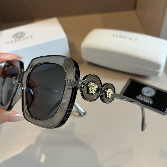 V*ersace Glasses Top XX 20240326-5