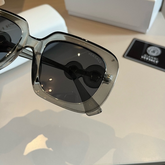 V*ersace Glasses Top XX 20240326-5