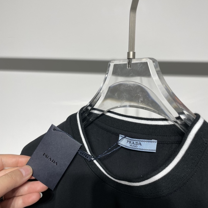 P*rada T-shirt Top Quality D17 20240328-33