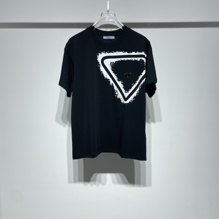 P*rada T-shirt Top Quality D17 20240328-29