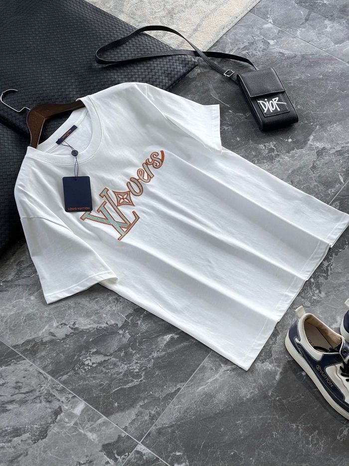 L*ouis V*uitton T-shirt Top Quality D17 2020324-9