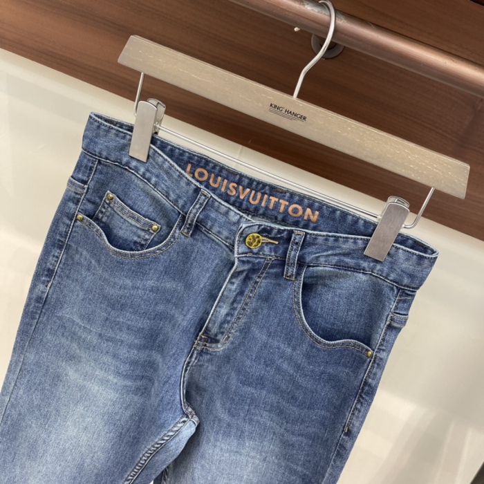 Copy L*ouis V*uitton  pants  Top Quality D17 20240329-23