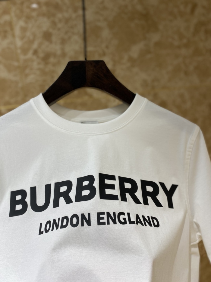 B*URBERRY  T-shirt Top Quality D17 20240401-2
