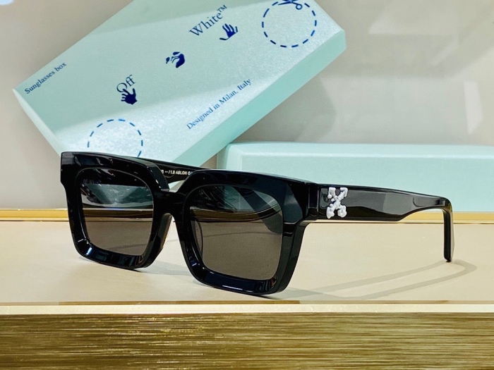 O*FF W*HITE  Glasses Top XX 20240401-13