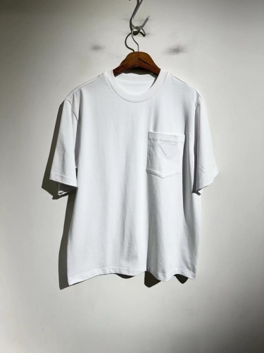 P*rada T-shirt Top Quality D17 20240403-17