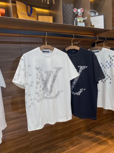 L*ouis V*uitton T-shirt Top Quality D17 2020403-23