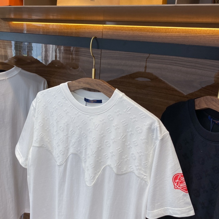L*ouis V*uitton T-shirt Top Quality D17 2020405-24