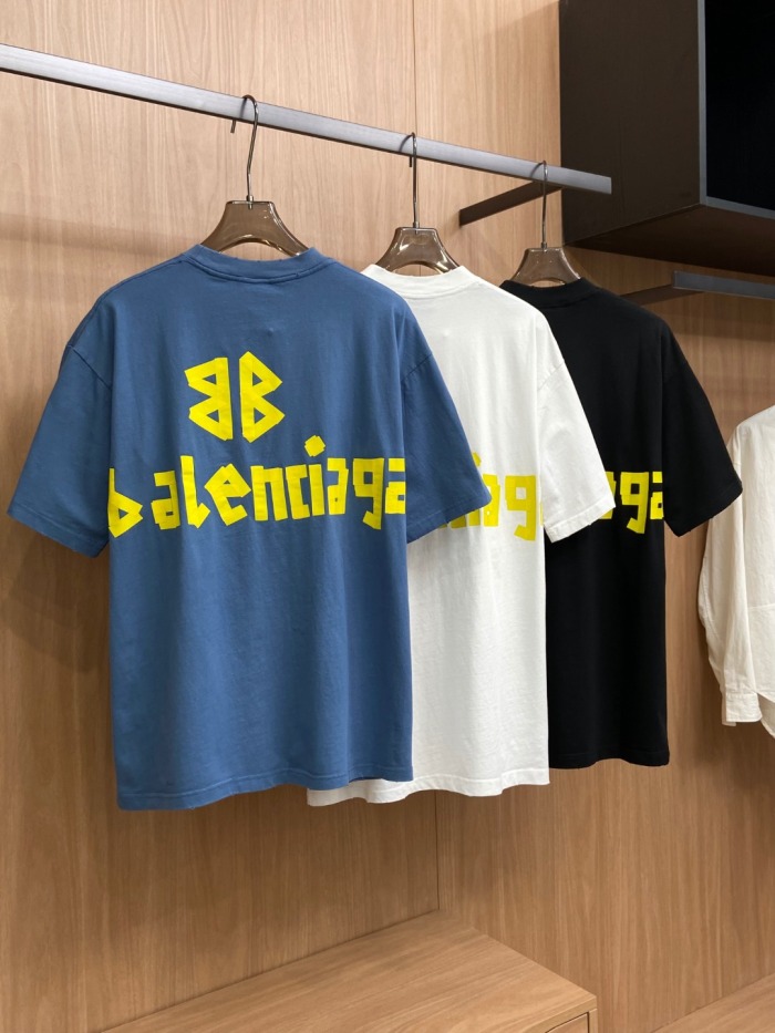 B*alenciaga T-shirt Top Quality D17 20240405-12