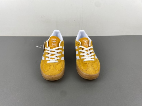 Gazelle Indoor Orange Peel White  HQ8716