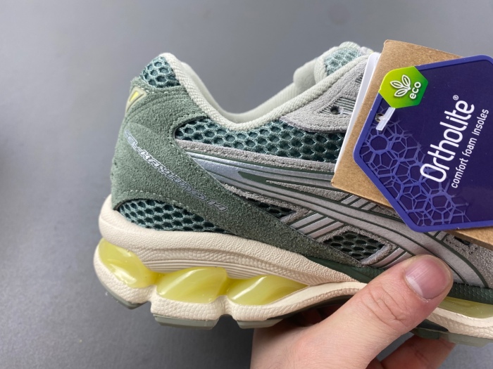 ASICS Gel-Kayano 14 Olive Grey Pure Silver 1201A161-301