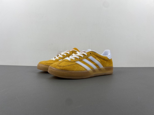 Gazelle Indoor Orange Peel White  HQ8716