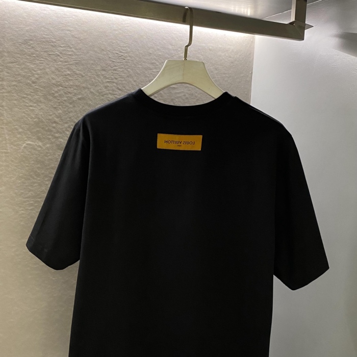 L*ouis V*uitton  T-shirt  Top Quality D17 20240411-28