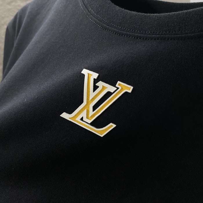 L*ouis V*uitton  T-shirt  Top Quality D17 20240411-28