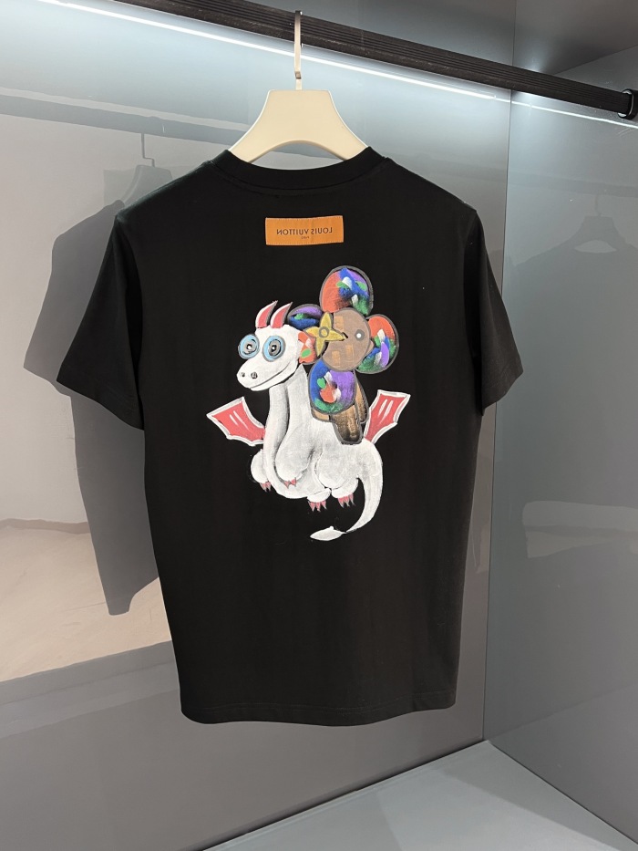 L*ouis V*uitton  T-shirt  Top Quality D17 20240413-20