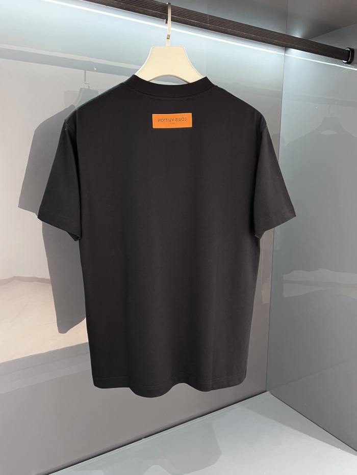 L*ouis V*uitton  T-shirt  Top Quality D17 20240413-9