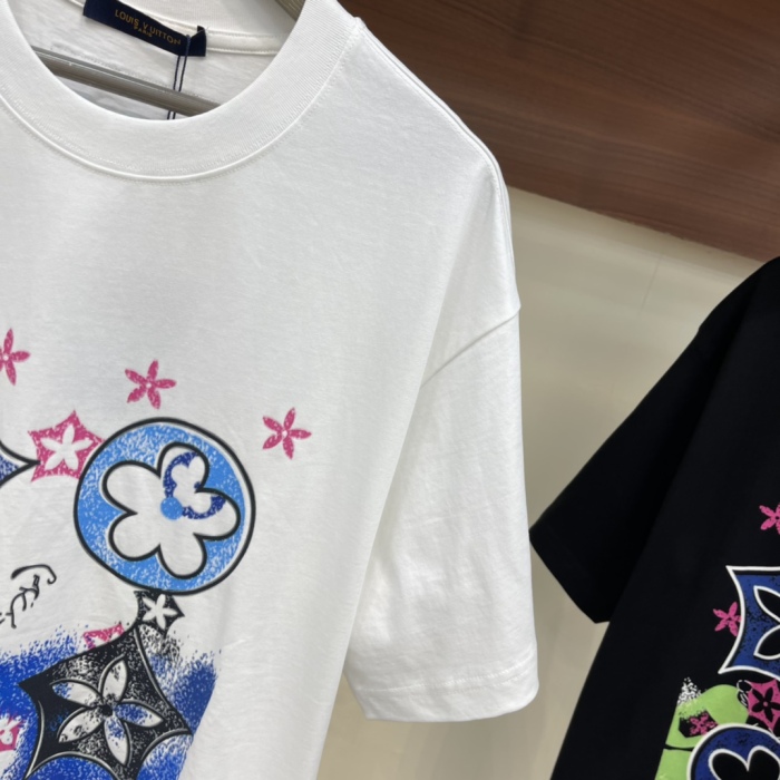L*ouis V*uitton  T-shirt  Top Quality D17 20240414-3