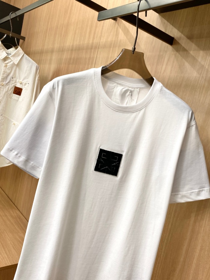 G*ucci T-shirt  Top Quality D17 20240415-2