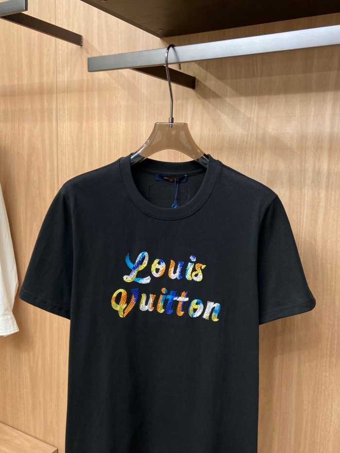 L*ouis V*uitton  T-shirt  Top Quality D17 20240415-12