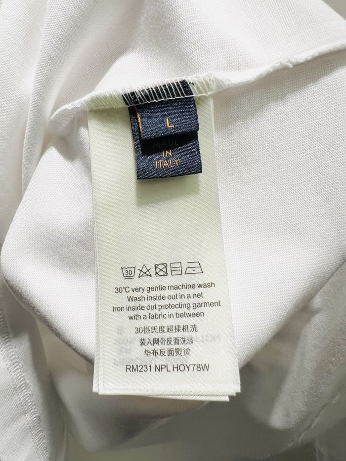 L*ouis V*uitton  T-shirt  Top Quality D17 20240417-8
