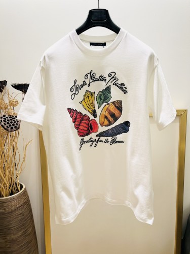 L*ouis V*uitton  T-shirt  Top Quality D17 20240417-10