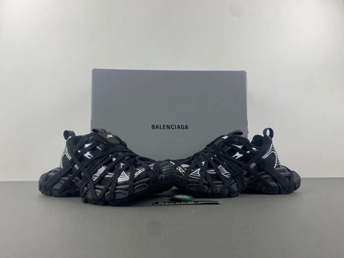 B*alenciaga 3XL Sneaker AM20240416-5