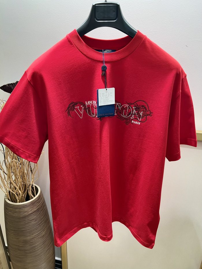 L*ouis V*uitton  T-shirt  Top Quality D17 20240417-9