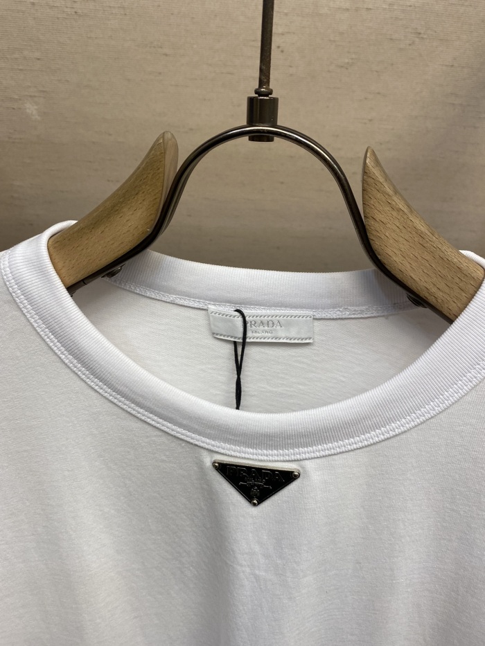 P*rada T-shirt Top Quality D17 20240414-18