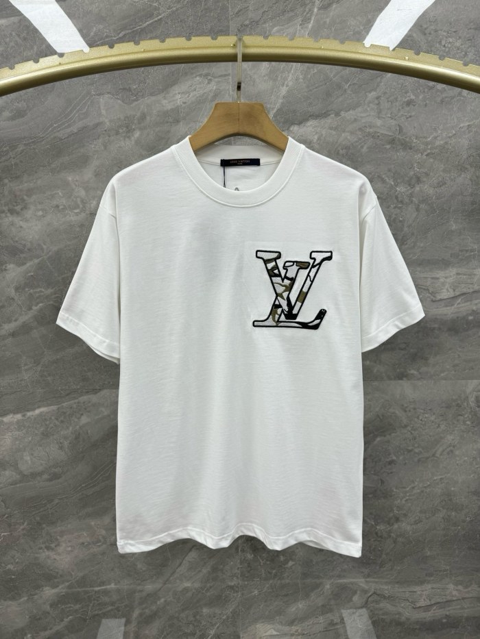 L*ouis V*uitton  T-shirt  Top Quality D17 20240421-8