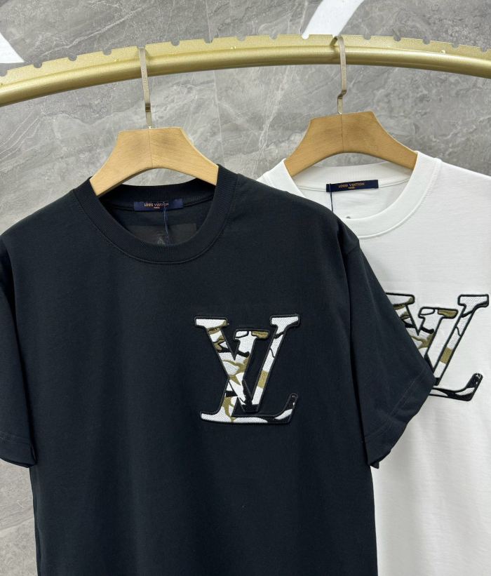 L*ouis V*uitton  T-shirt  Top Quality D17 20240421-8