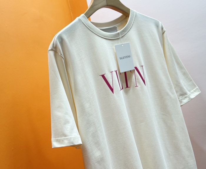 V*alentino T-shirt Top Quality D17 20240421-32